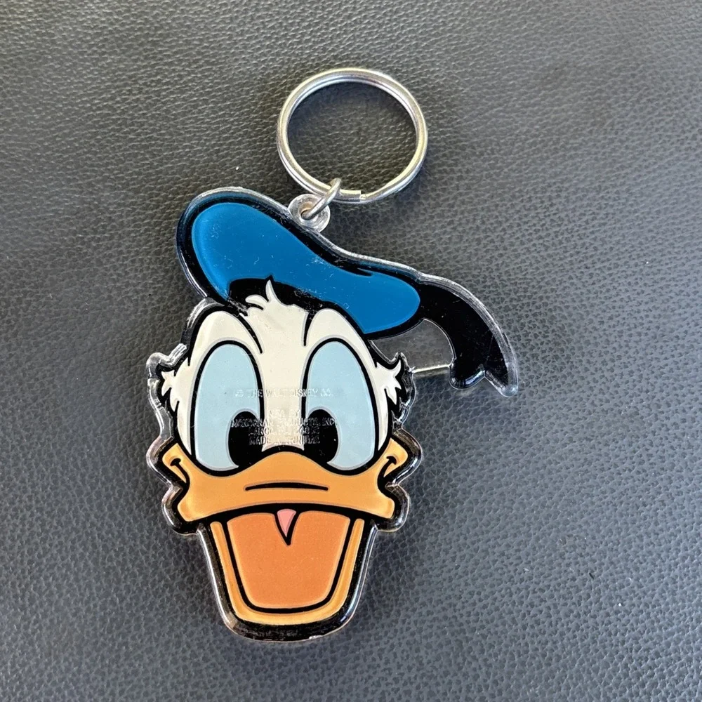 Vintage Disney Donald Duck Sailor Keychain 3-Inch Acrylic Key Ring‎ 1992